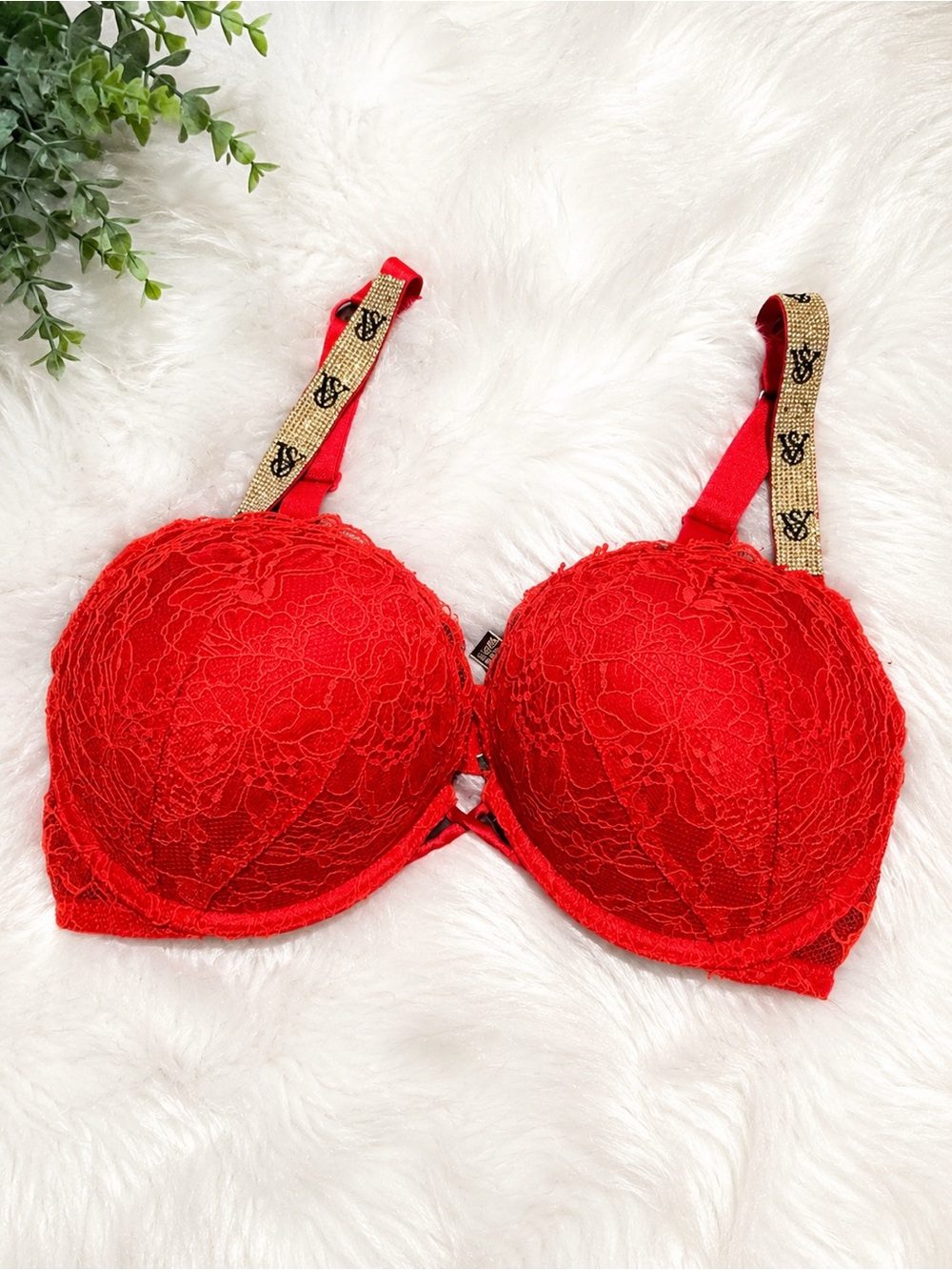 Victoria’s Secret Red Lace Push-Up Bra 34D Rhinestone Straps